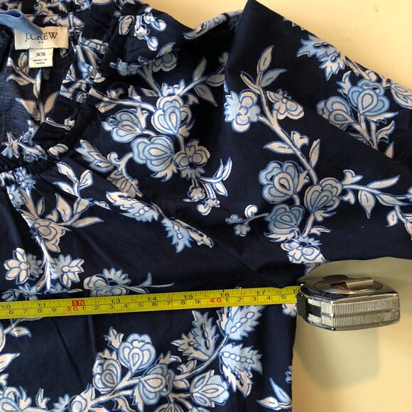 J. CREW Blue Floral Ruffle Top Long Sleeve Blouse XS 36" Cotton100 - Picture 9 of 9